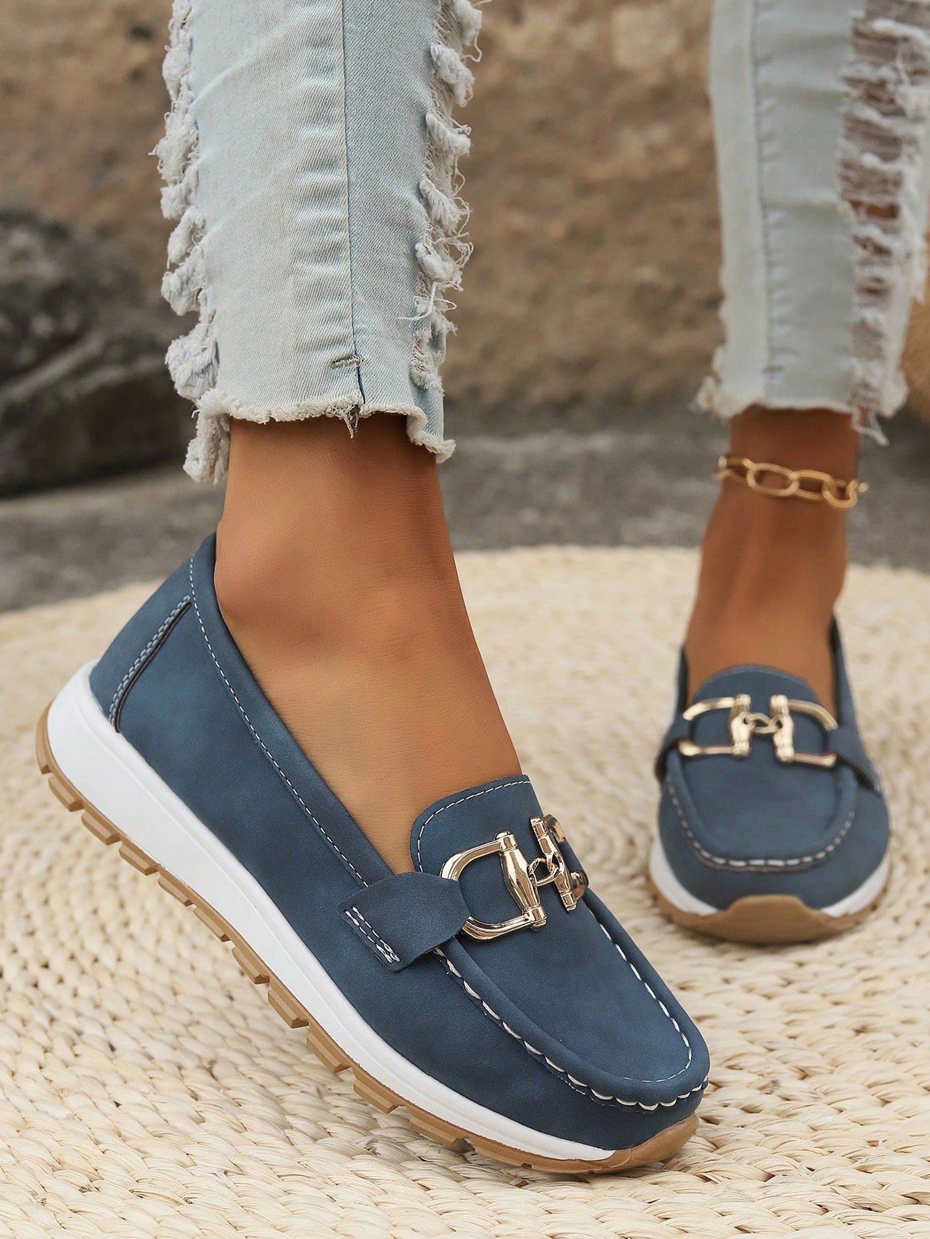 Mocasines para mujer — Zapatos planos con hebilla de eslabones para oficina