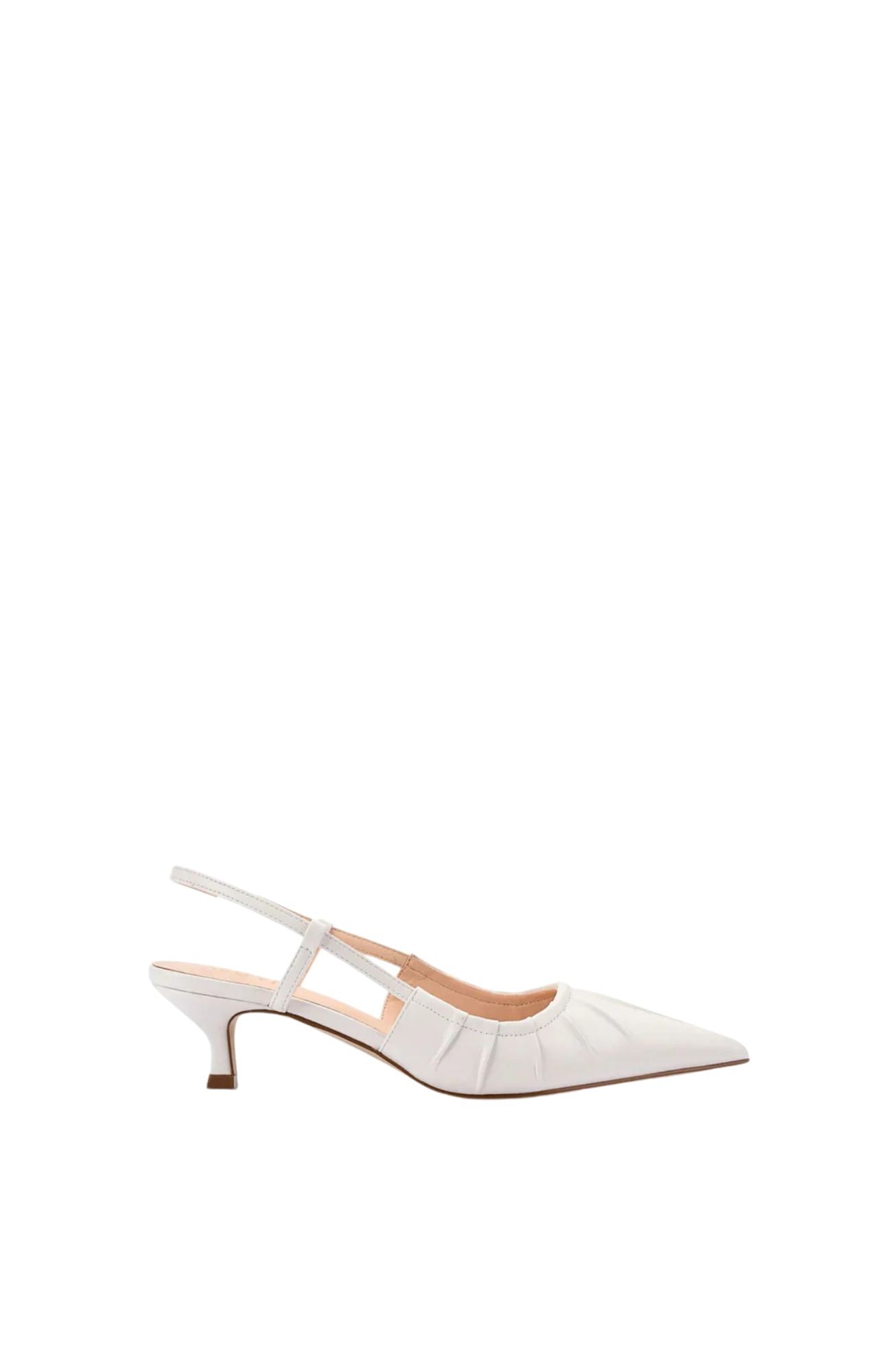 Zapatos de Tacón Kitten con Tira Trasera y Detalle Fruncido en Cuero Vegano