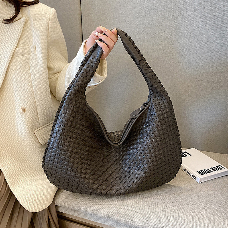 Bolso de hombro trenzado de cuero sintético con diseño de media luna para mujer