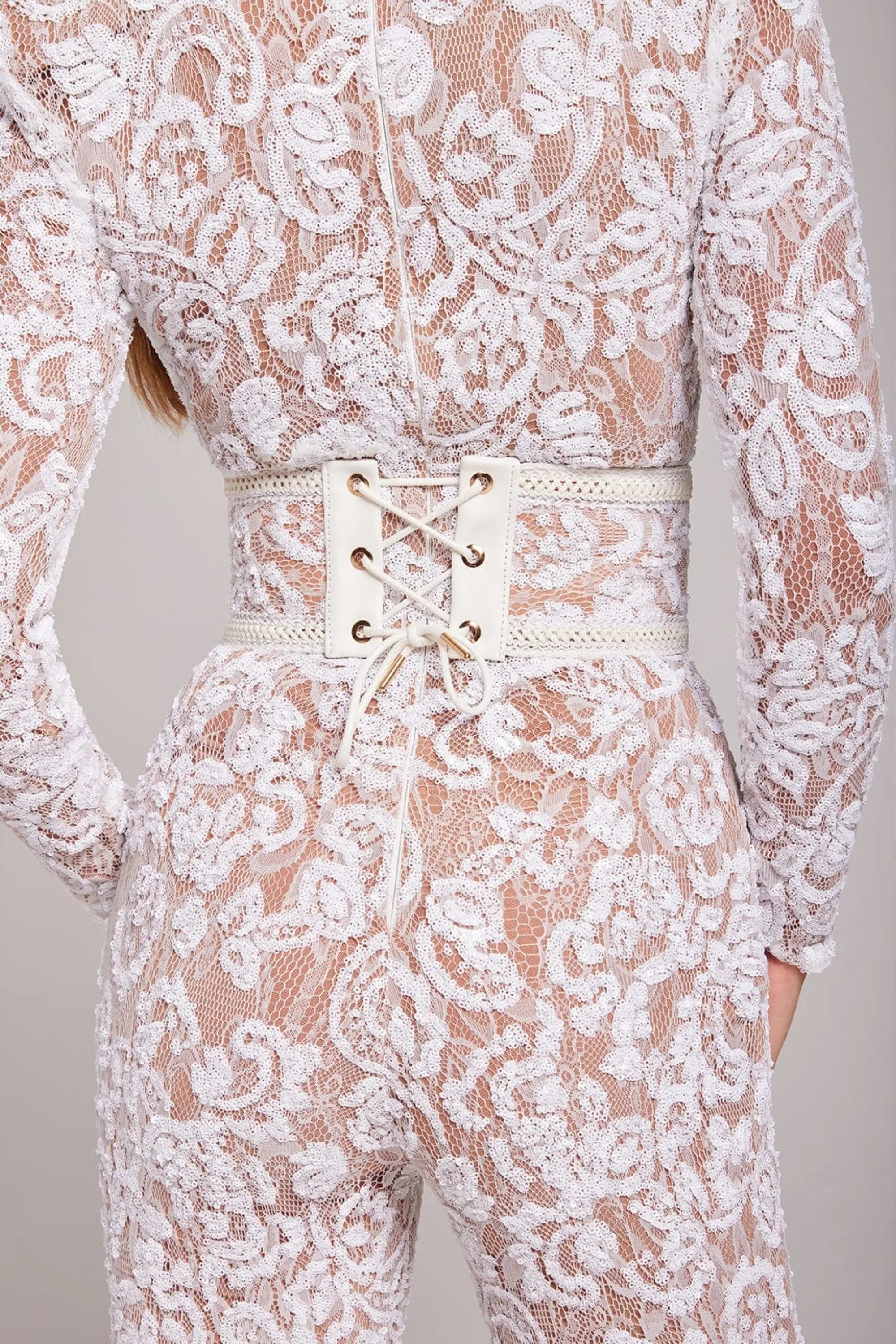 Mono de Encaje Floral para Mujer con Manga Larga y Cuello Redondo Entallado