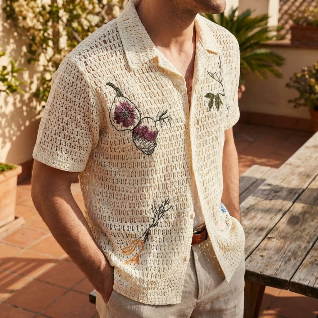 Polo de ganchillo hombre — bordado botánico — ropa de playa
