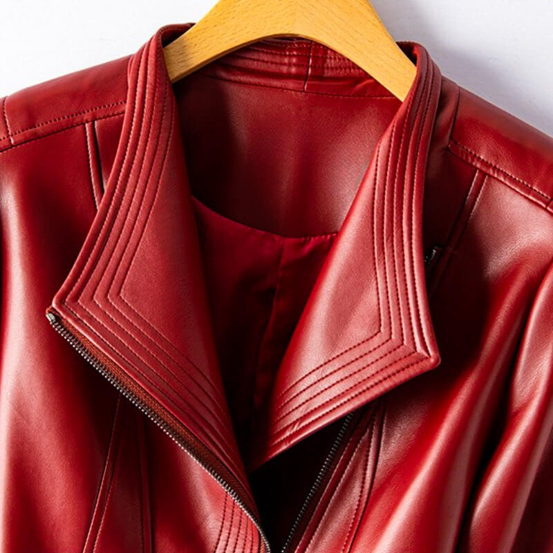 Chaqueta Biker de Cuero Sintético para Mujer con Cremallera Asimétrica y Solapa Ancha
