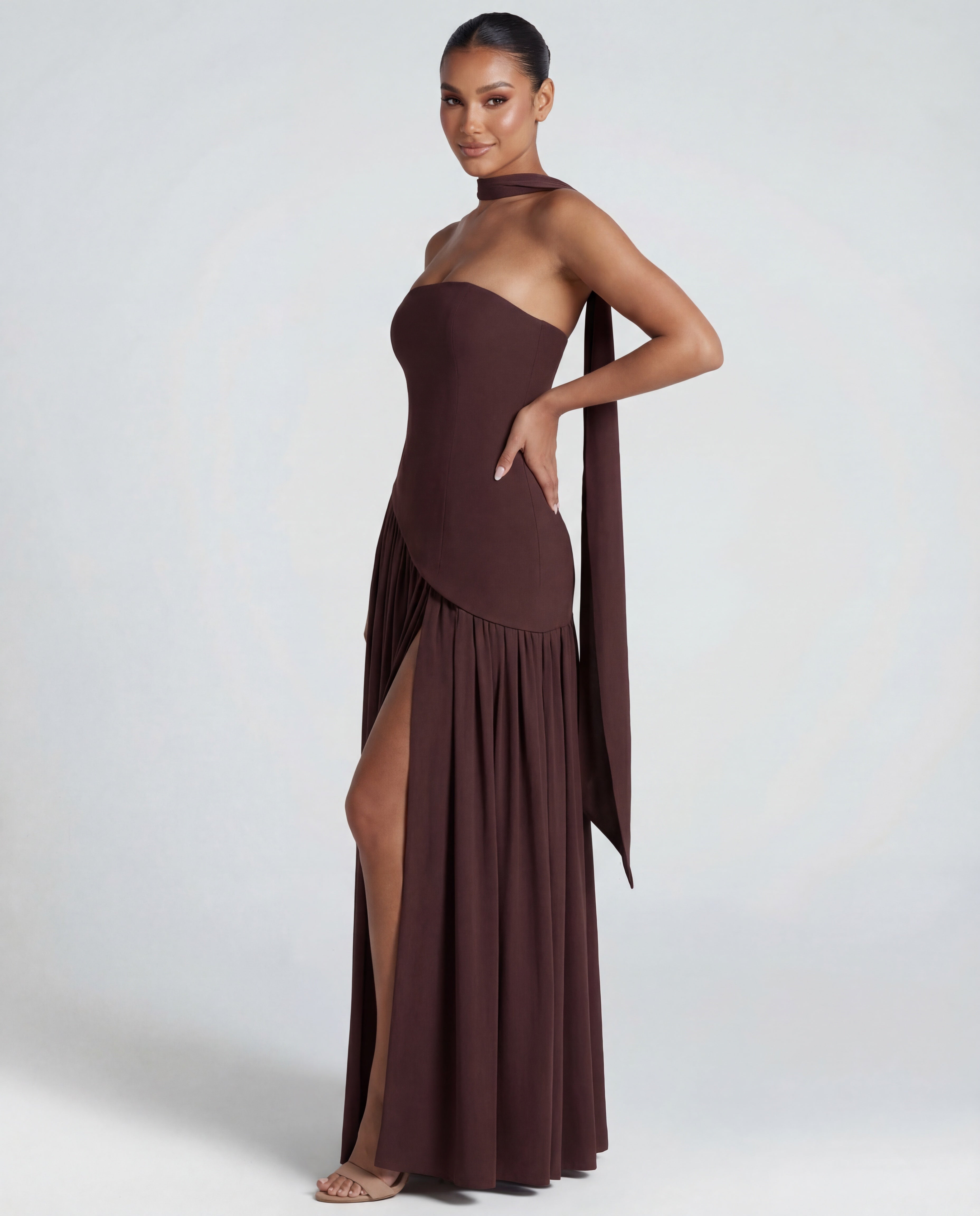 Vestido largo mujer — corpiño palabra de honor y cuello drapeado | fiesta