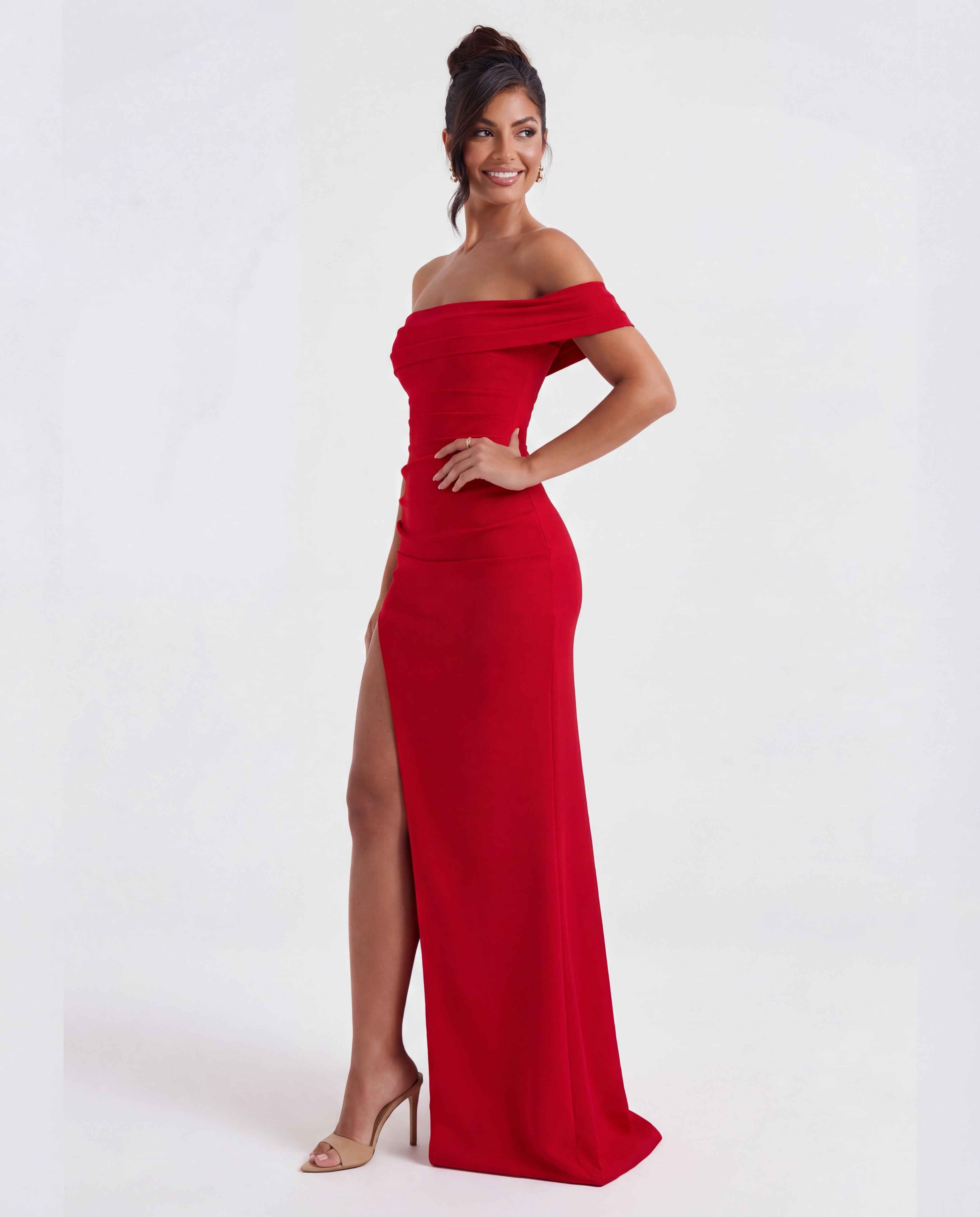 Vestido largo mujer — hombros descubiertos fruncido con abertura | gala y cenas