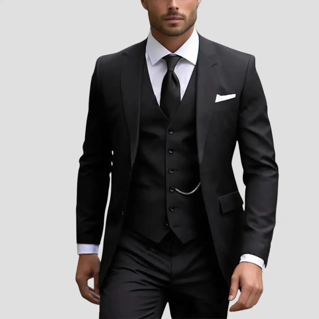 Traje de Novio para Hombre de Tres Piezas con Corte Slim Fit y Solapas Clásicas
