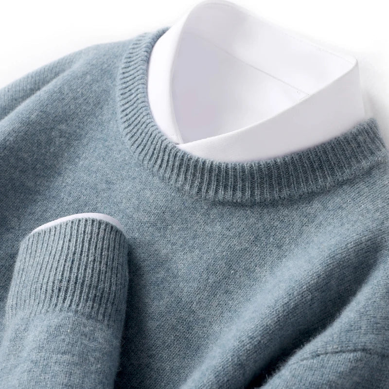 Jersey de Punto Fino para Hombre con Cuello Redondo y Ajuste Regular