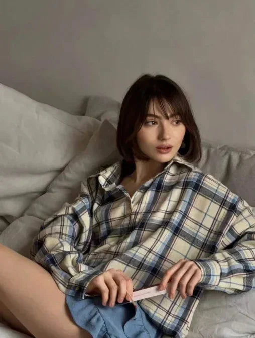 Chemise à carreaux en flanelle pour femme à manches longues avec boutons et poches
