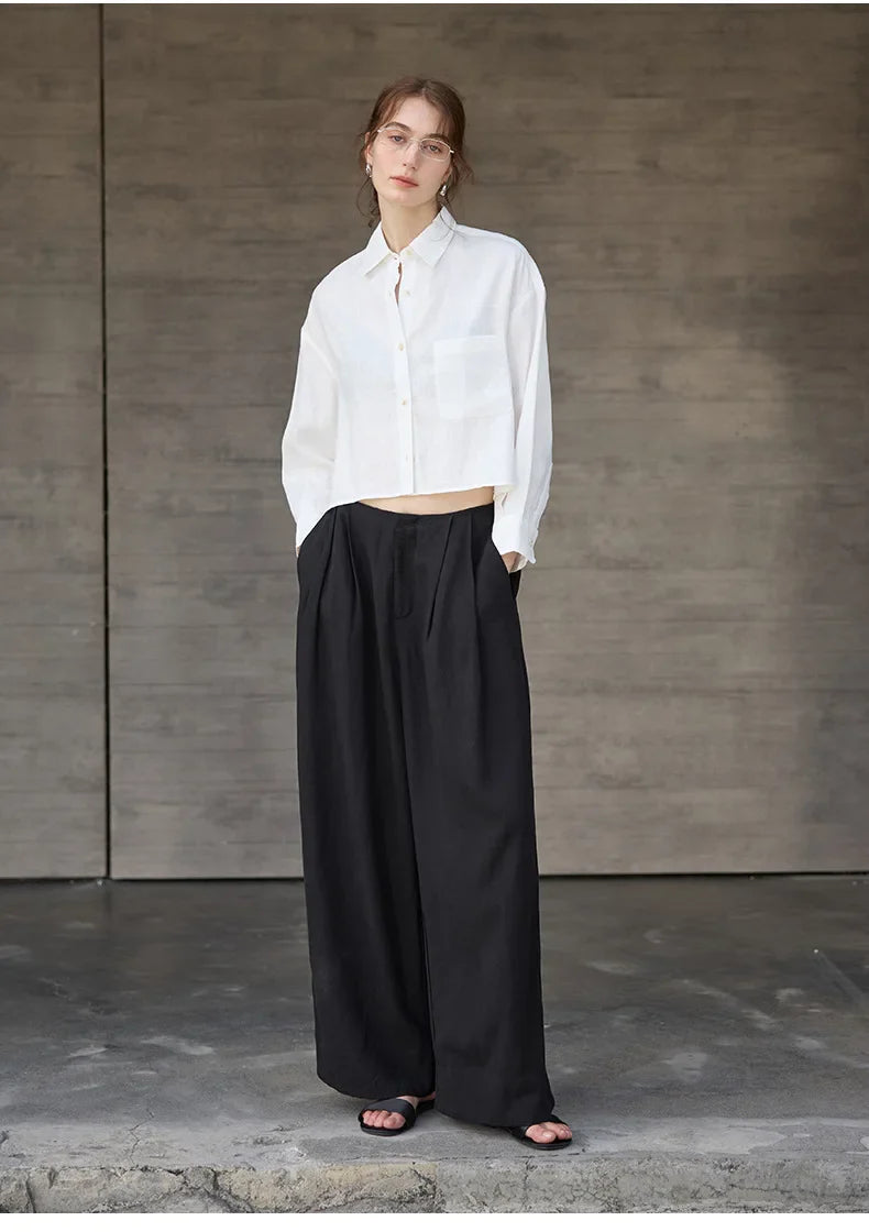 Short Linen Shirt for Women with Oversize Cut, V-Neck, and Buttons
