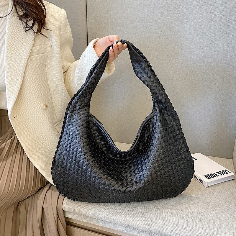 Bolso de hombro trenzado de cuero sintético con diseño de media luna para mujer