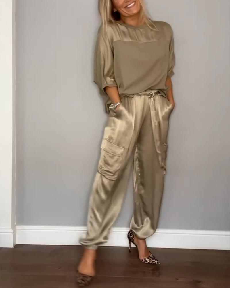 Conjunto de Satén para Mujer con Blusa de Manga 3/4 y Pantalones con Lazo en Cintura
