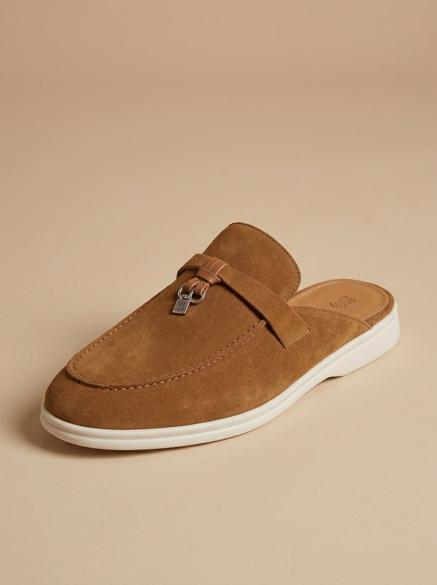 Mocasines de ante para hombre - zuecos abiertos con detalle de metal - informal