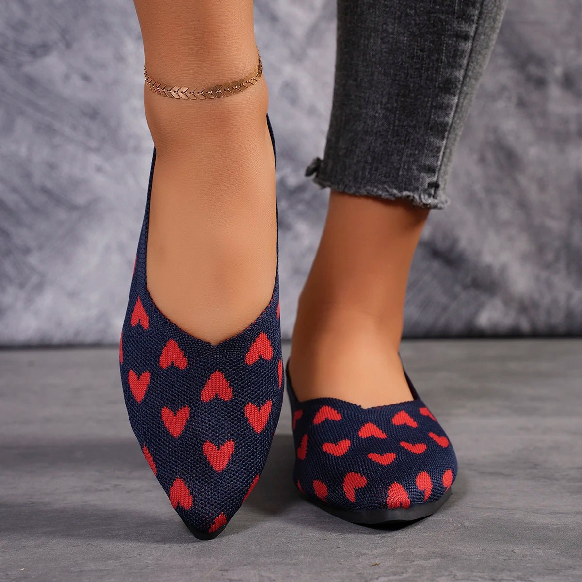 Bailarinas de Mujer con Punta Estrecha y Estampado de Corazones