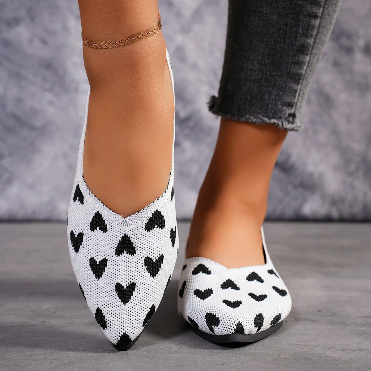Bailarinas de Mujer con Punta Estrecha y Estampado de Corazones