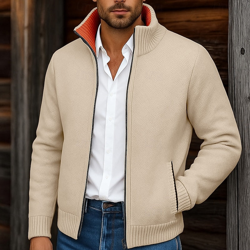 Cárdigan de Hombre con Cremallera y Cuello Alto de Corte Regular