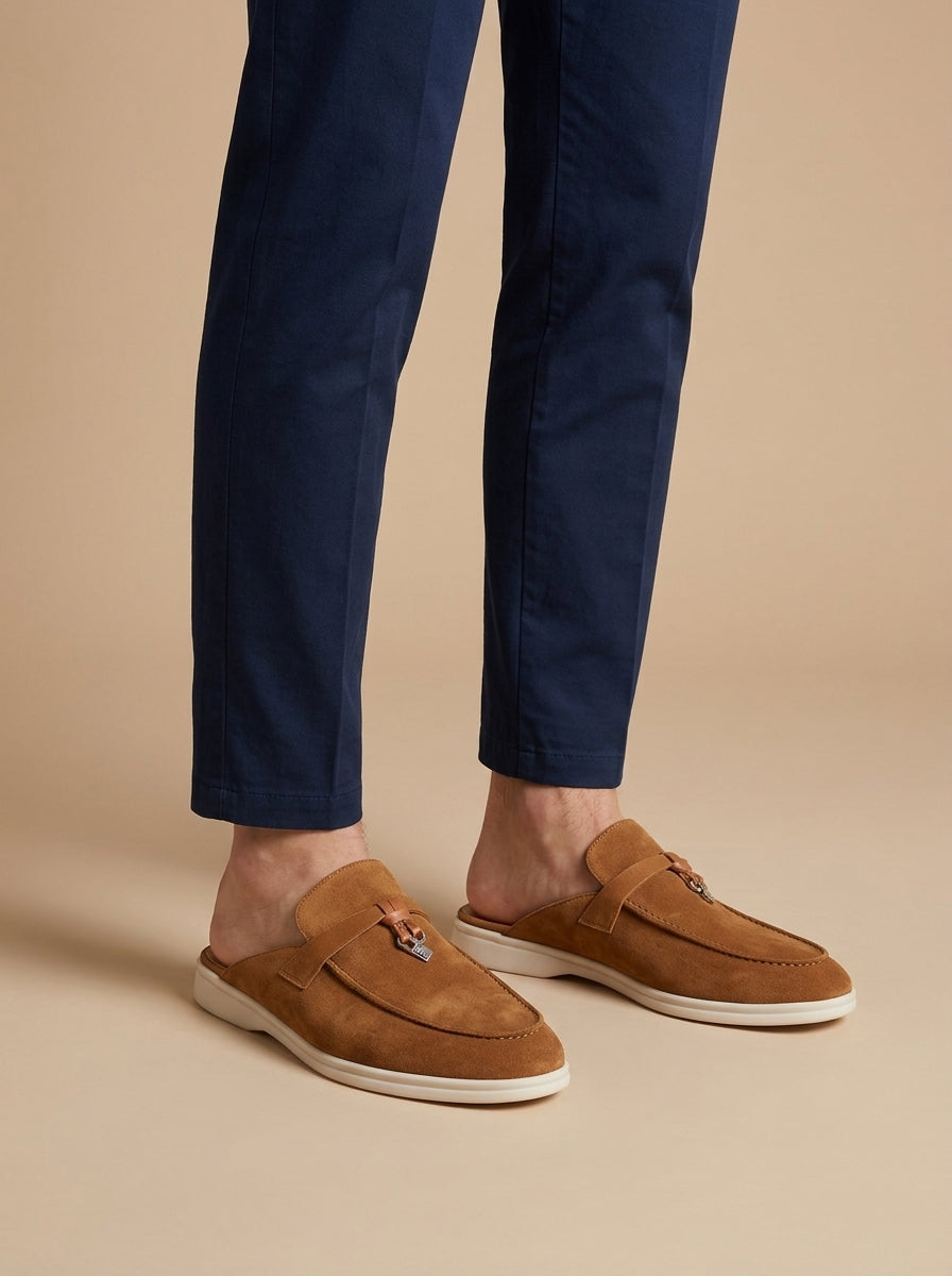 Mocasines de ante para hombre - zuecos abiertos con detalle de metal - informal
