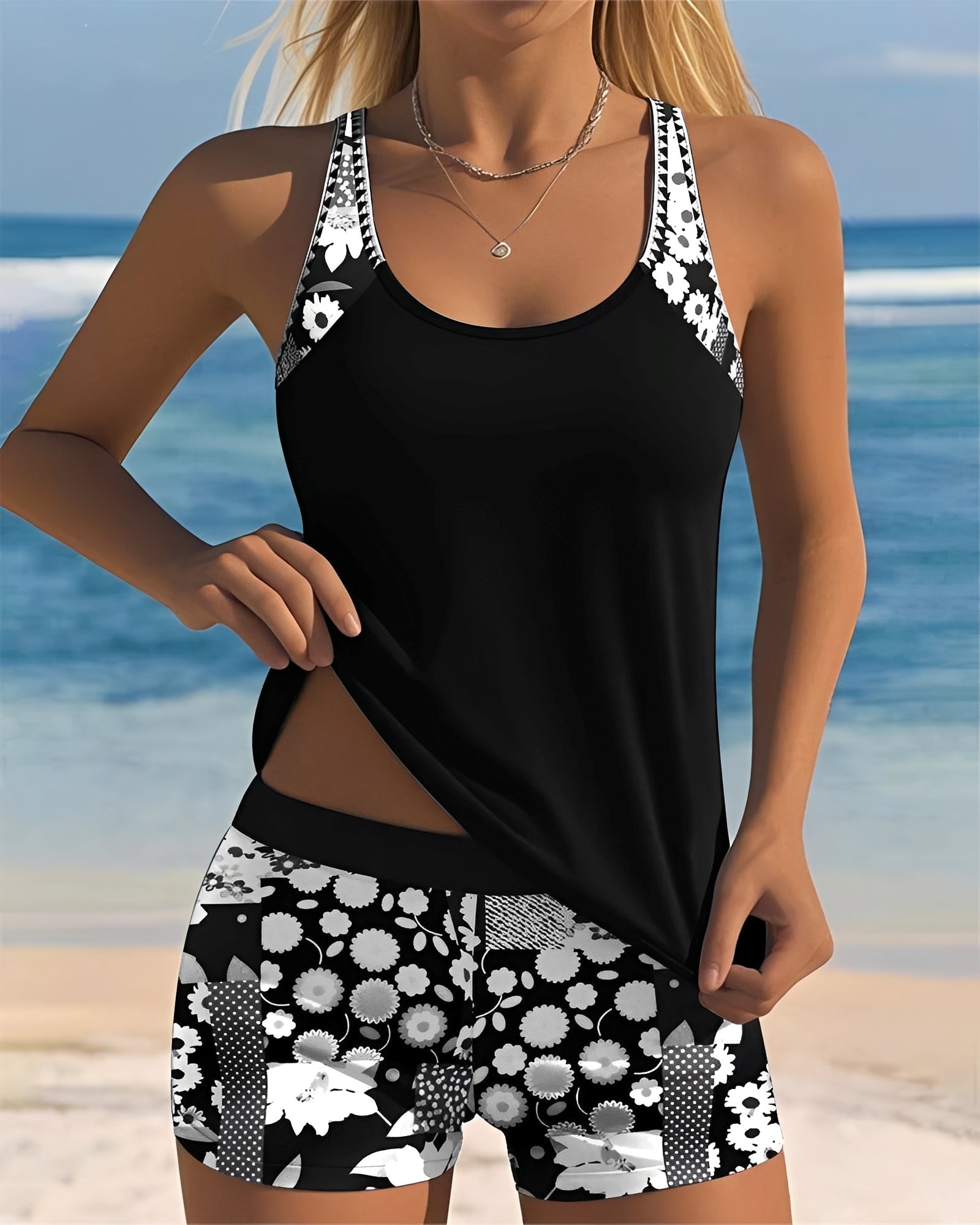 Μαγιό Tankini Δύο Τεμαχίων με Σχέδιο και Ψηλόμεσα Σορτς για Γυναίκα