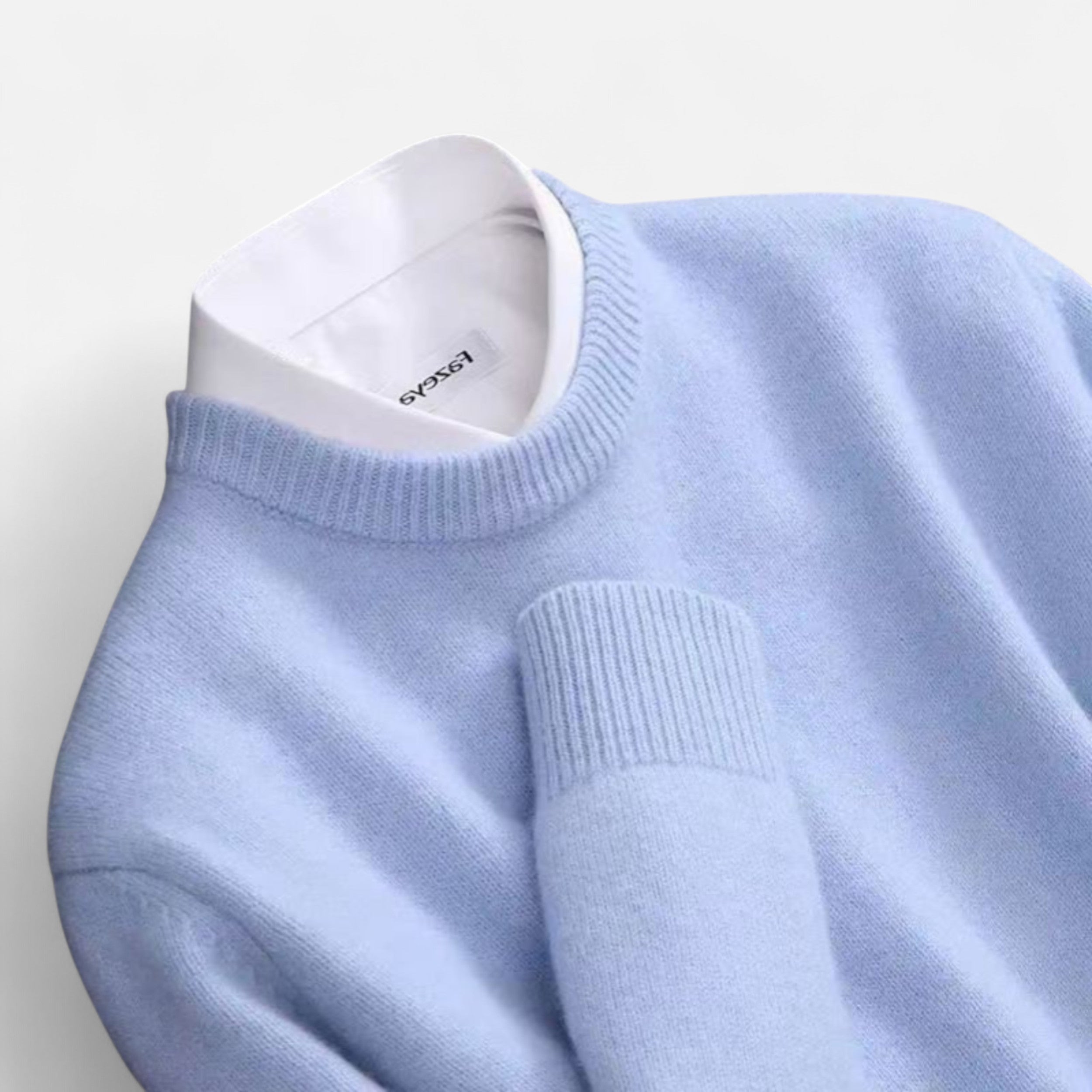 Pánský elegantní dres s klasickým střihem a jemnou texturou
