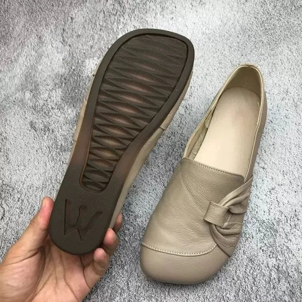 Mocasines planos de cuero suave con suela flexible y antideslizante para mujer