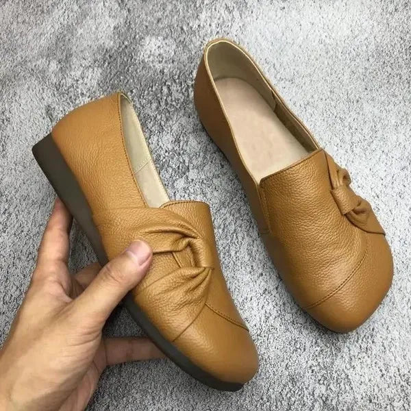 Mocasines planos de cuero suave con suela flexible y antideslizante para mujer