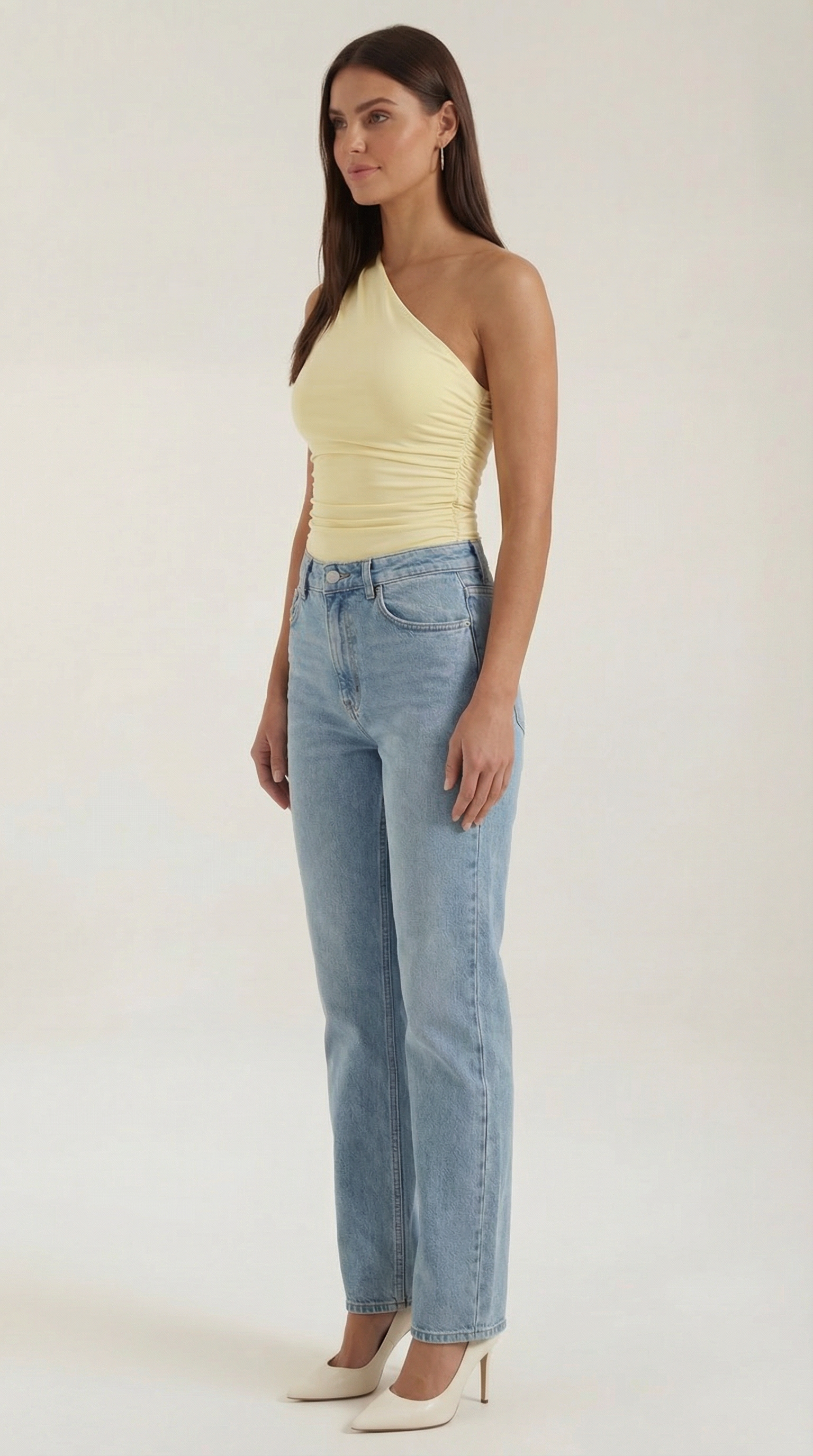 Top de un Solo Hombro con Plisado Lateral y Corte Ajustado Sin Mangas para Mujer