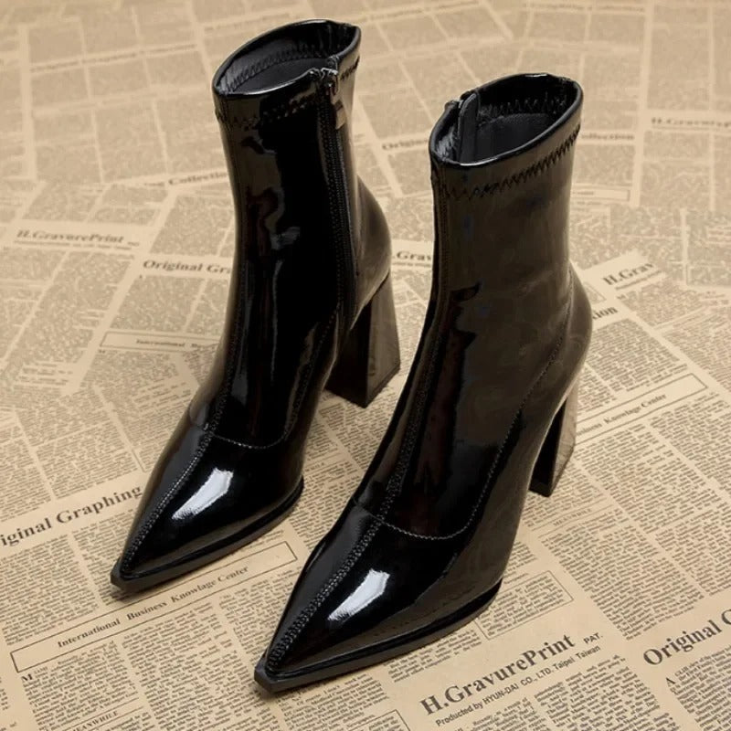 Botas de Mujer de Media Caña con Tacón Ancho y Puntera Puntiaguda