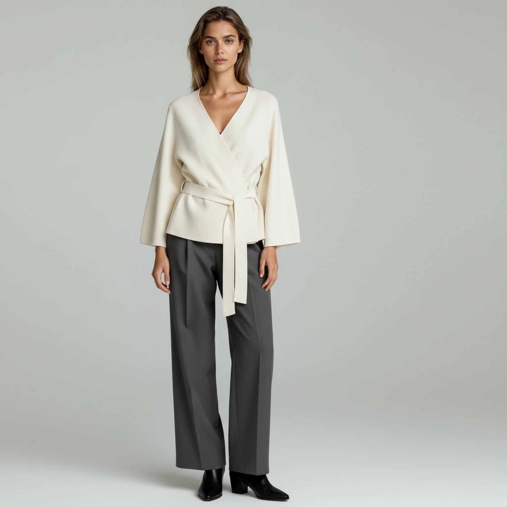 Blazer de Punto con Cinturón y Almohadillas en los Hombros para Mujer con Cuello en V