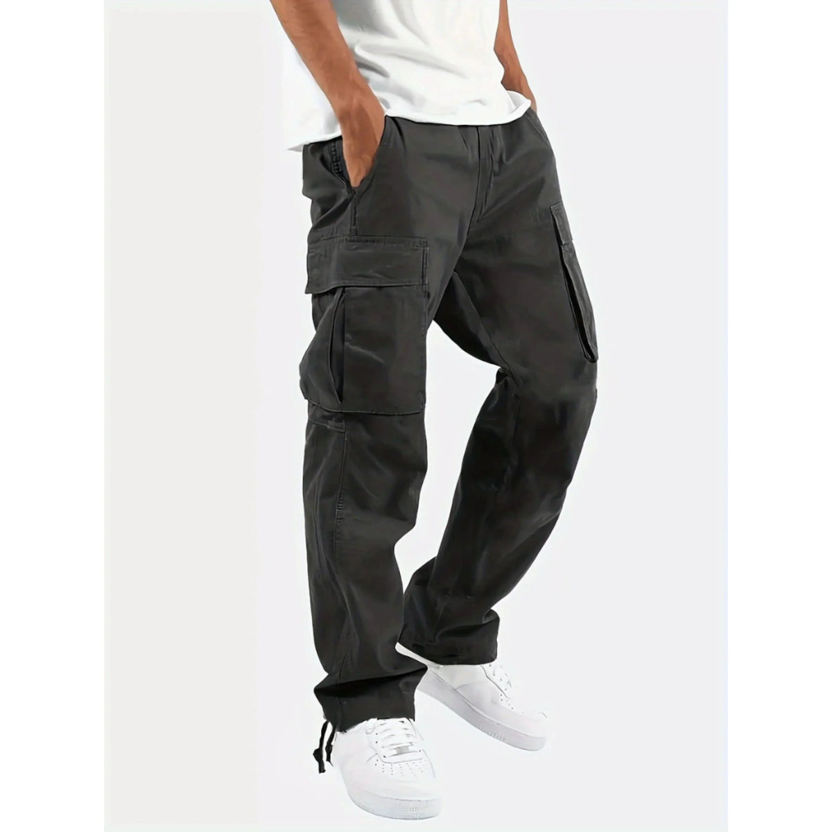 Men's Cargo Pants with a Wide Straight Fit and Functional Pockets