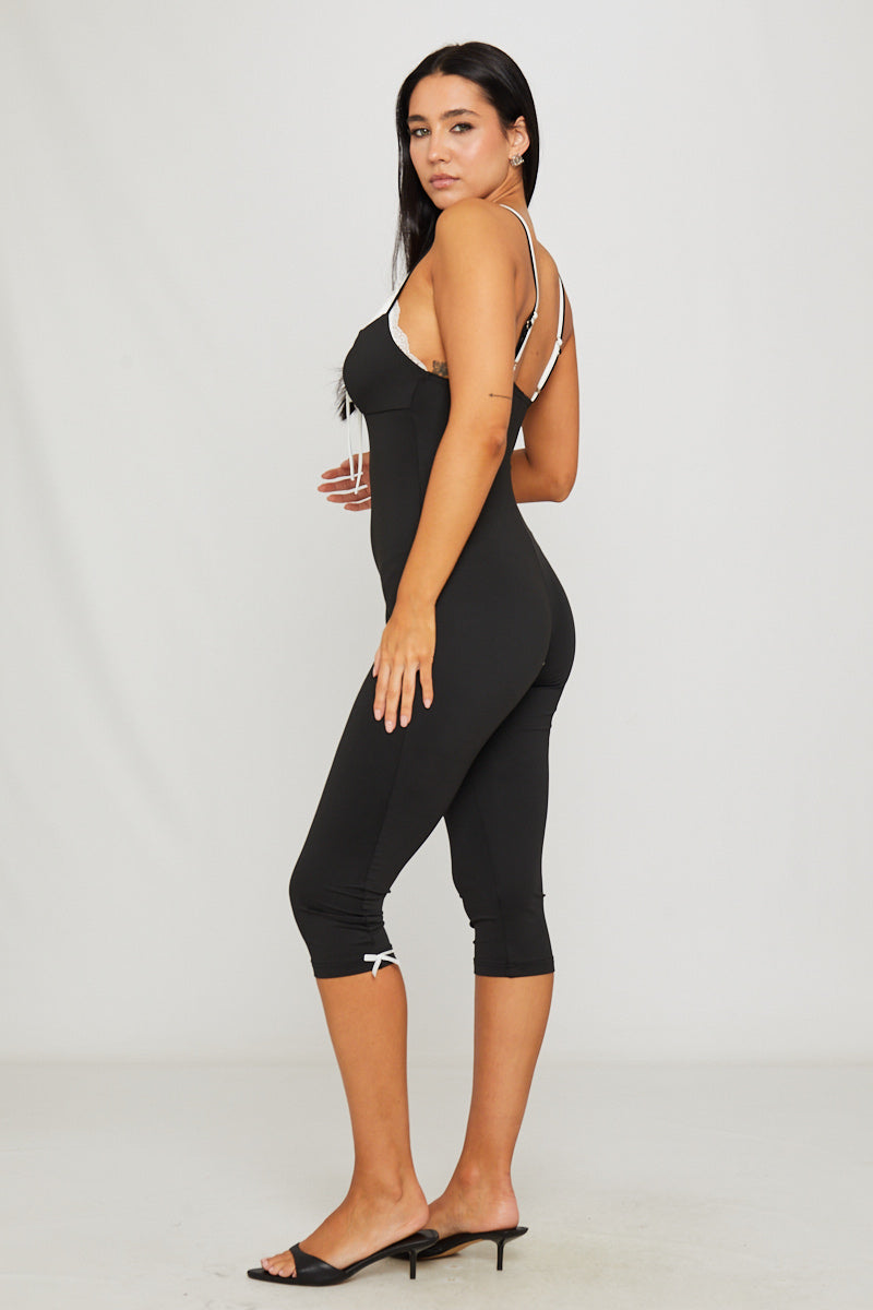Mono Capri de Punto Elástico con Lazo Frontal y Tirantes Ajustables para Mujer