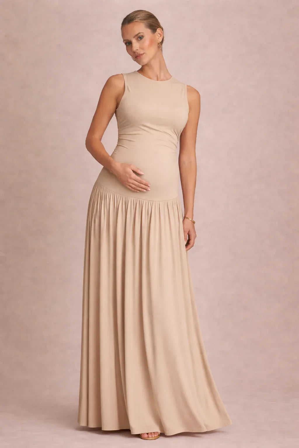 Vestido maternidad largo sin mangas elegante