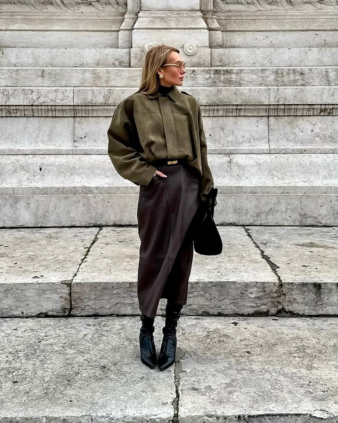 Chaqueta Bomber de Ante para Mujer Estilo Oversize con Cierre de Cremallera