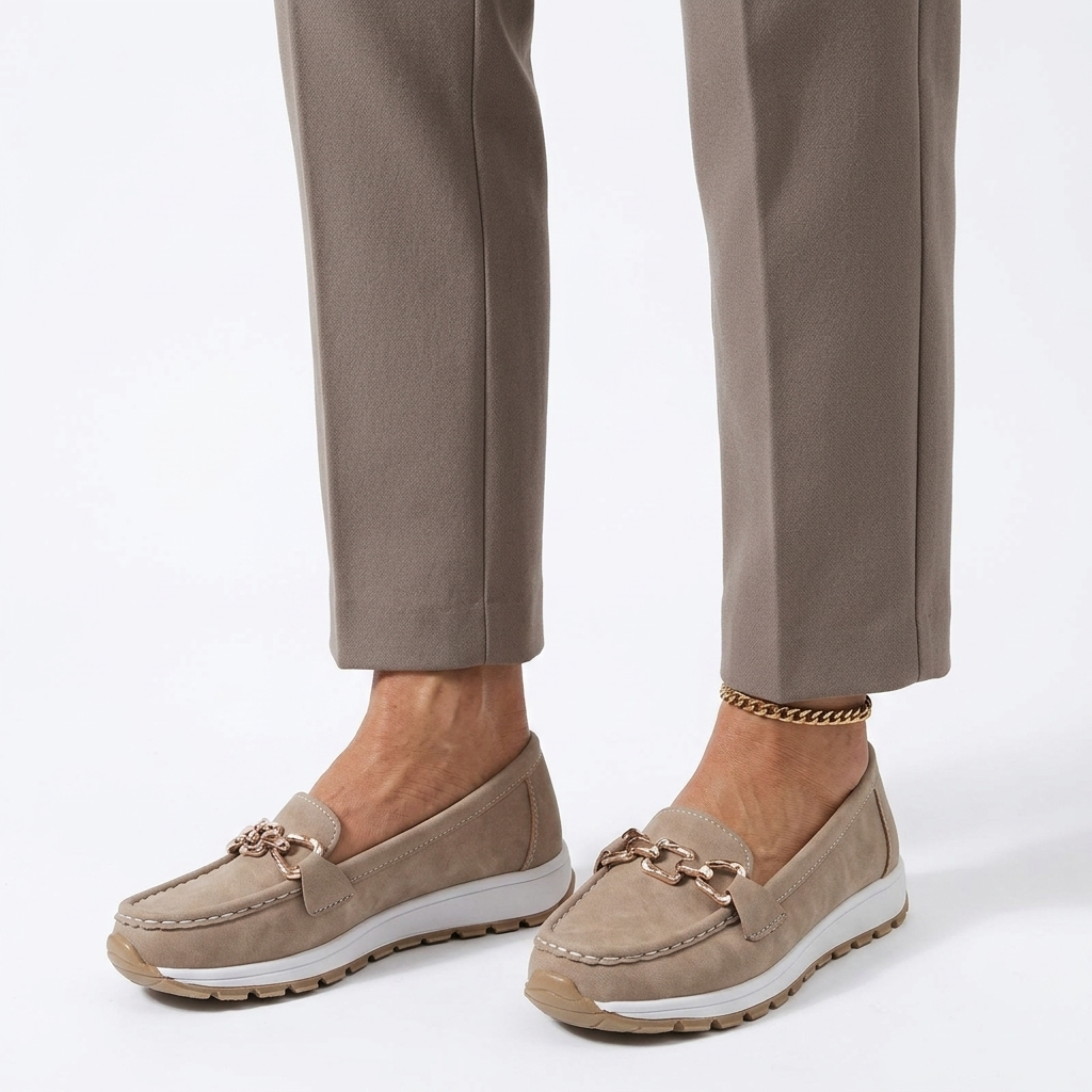 Mocasines mujer planos — calzado con hebilla para oficina
