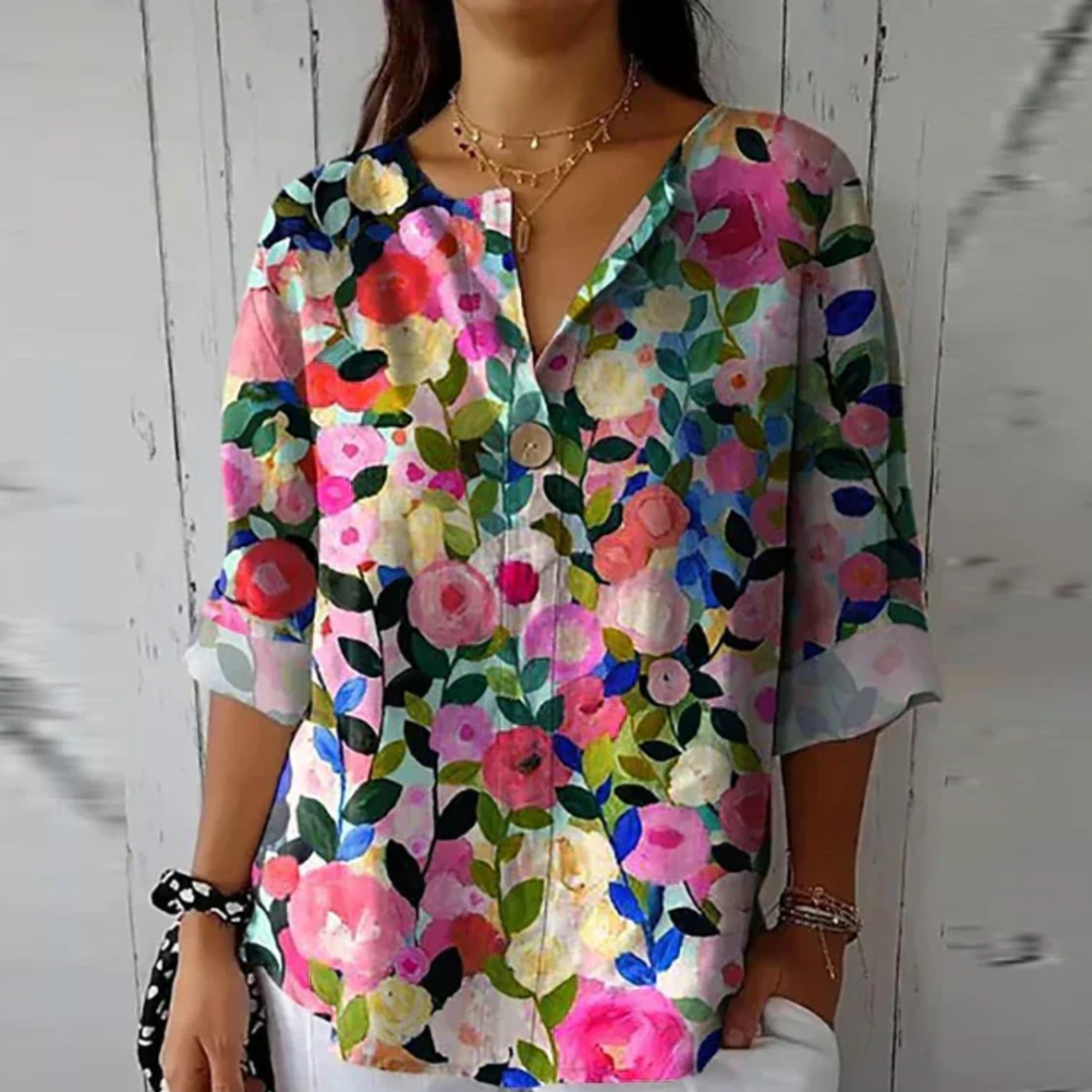 Blusa floral mujer — manga 3/4 con botones — uso diario