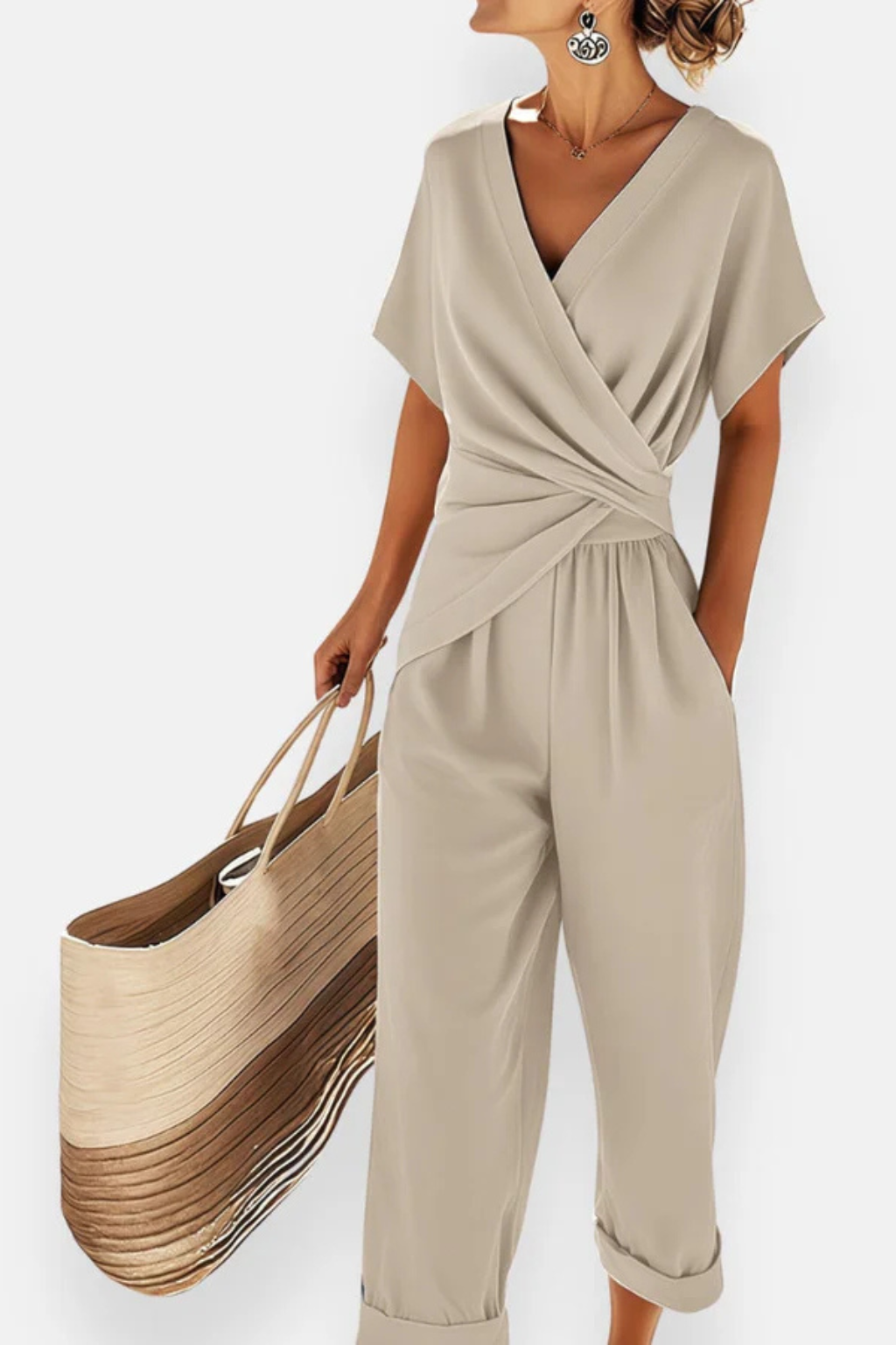 Combinaison longue femme avec devant croisé, manches courtes et pantalon court avec poches