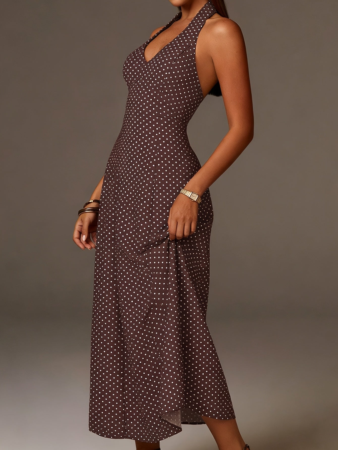 Vestido Maxi de Lunares con Cuello Halter y Escote en V Profundo para Mujer