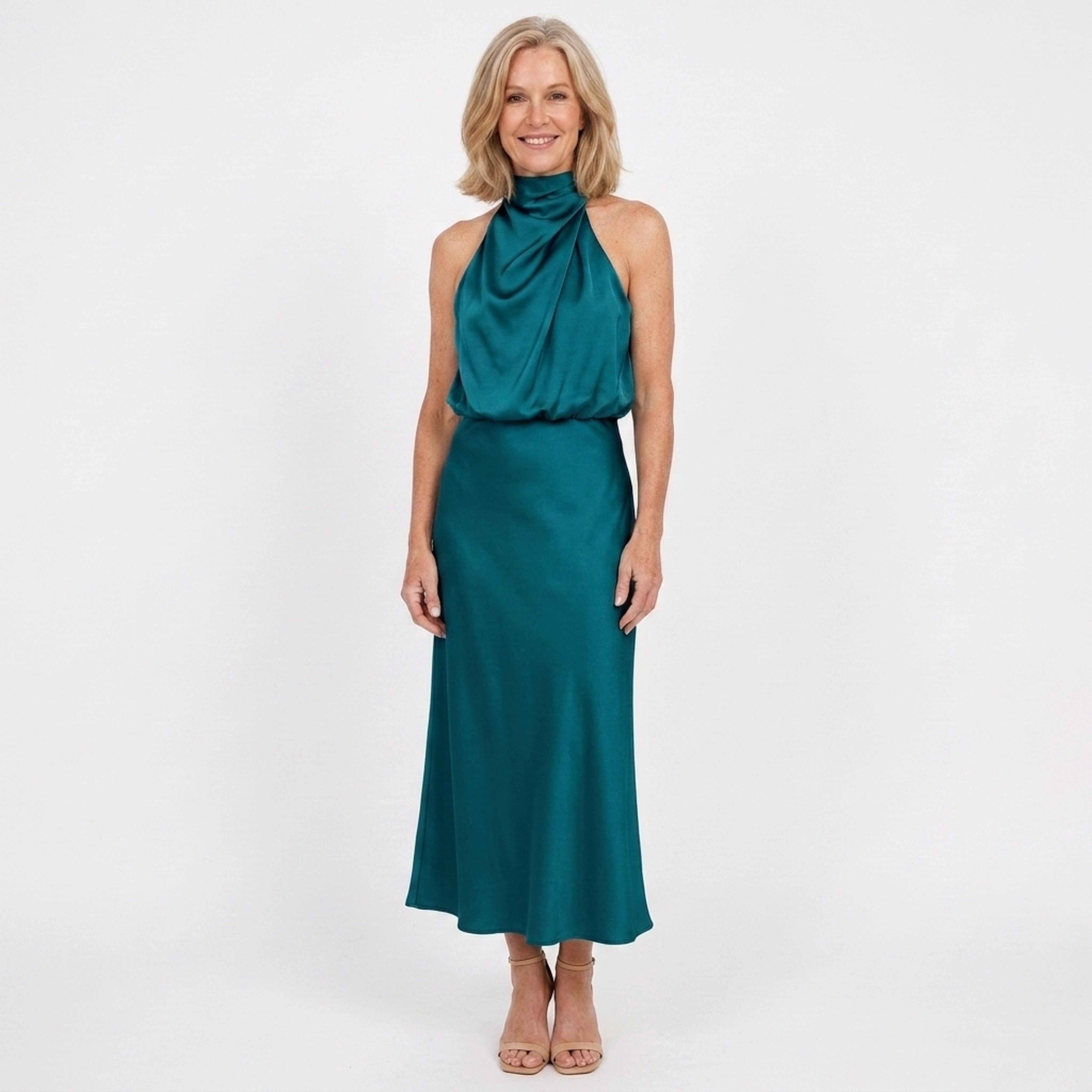 Robe longue en satin — col montant pour événements formels