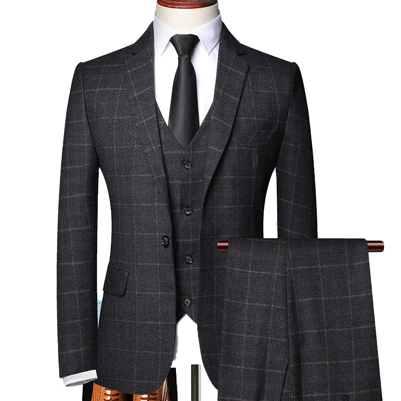 Traje de Tres Piezas para Hombre con Corte Slim Fit y Tejido de Sastrería Woven