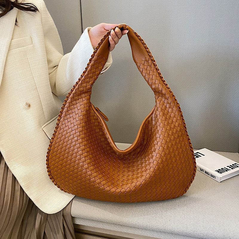 Bolso de hombro trenzado de cuero sintético con diseño de media luna para mujer