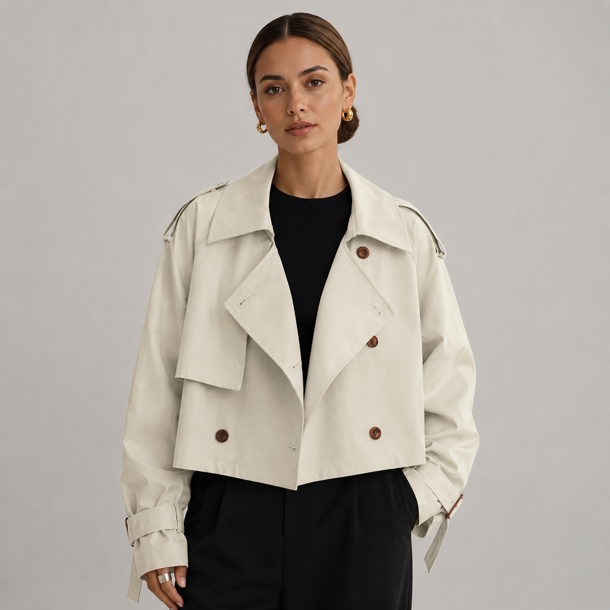Trench Corto para Mujer con Cierre Cruzado y Solapas Anchas de Corte Oversize