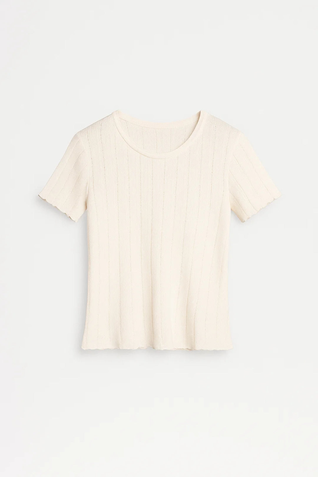 Conjunto de dos piezas para mujer con top corto y pantalón ancho — casual