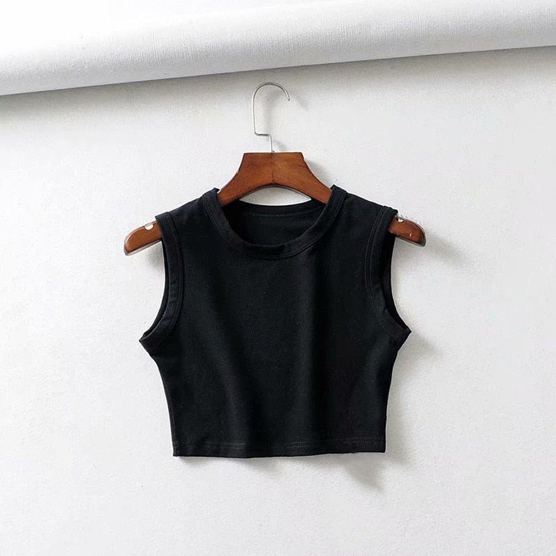 Crop top sin mangas | blusa corta versátil para verano