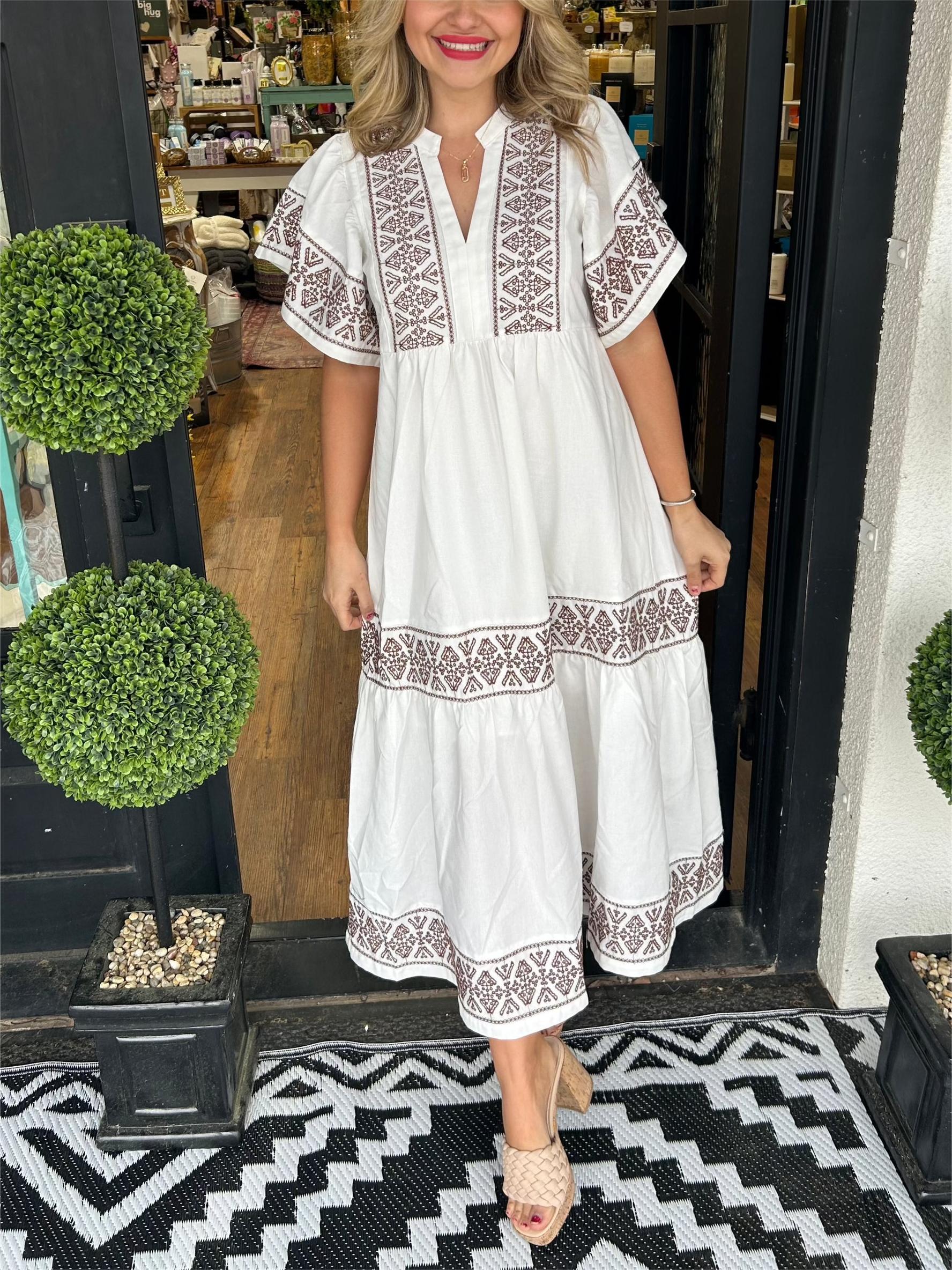 Vestido Largo Boho con Bordados y Cuello en V para Mujer