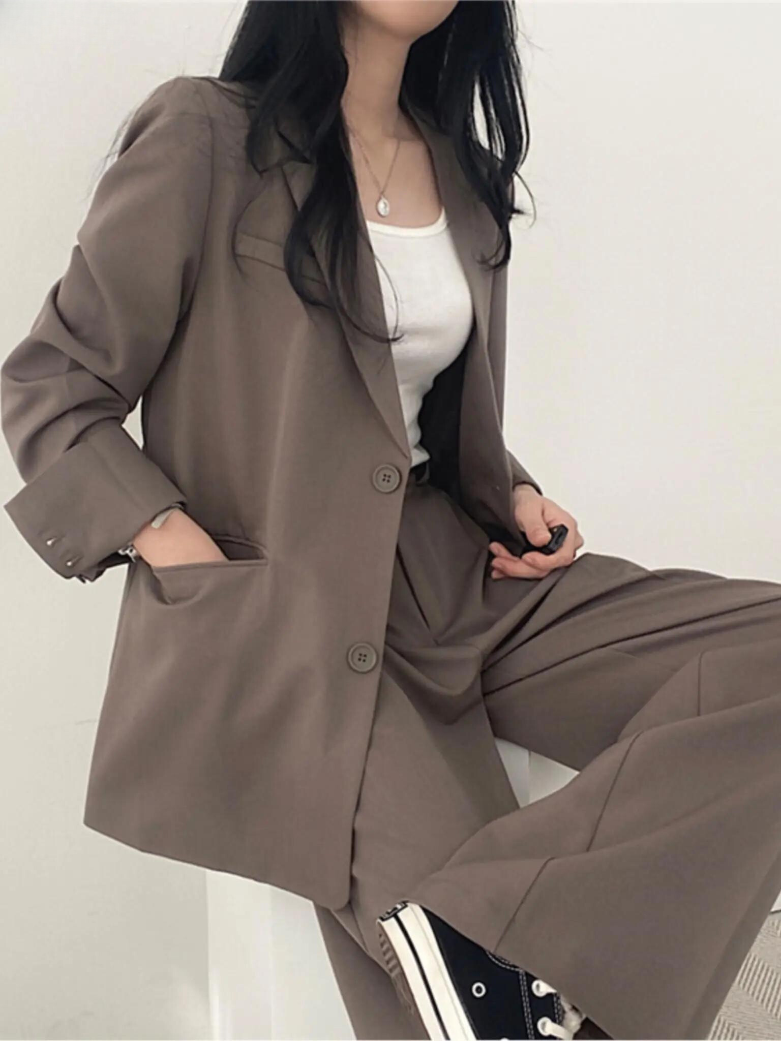 Traje de Pantalón para Mujer de Dos Piezas con Americana de Solapa y Corte Recto