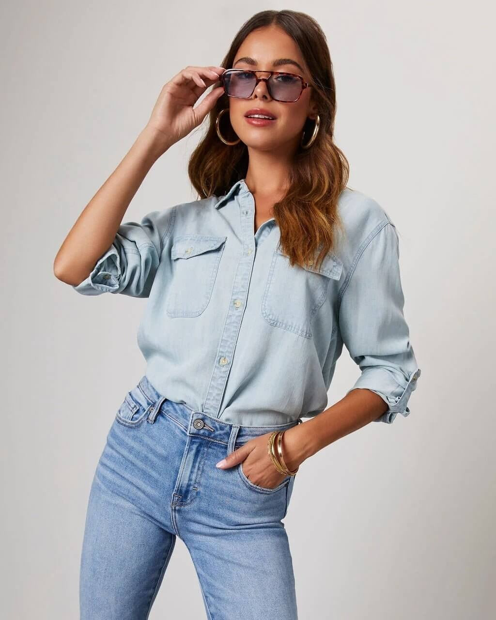 Camisa de Mezclilla de Poliéster para Mujer con Cuello Desplegable y Manga Larga