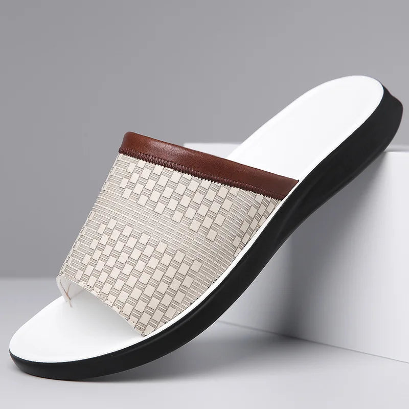 Chanclas de cuero para hombre con plantilla contorneada — diario