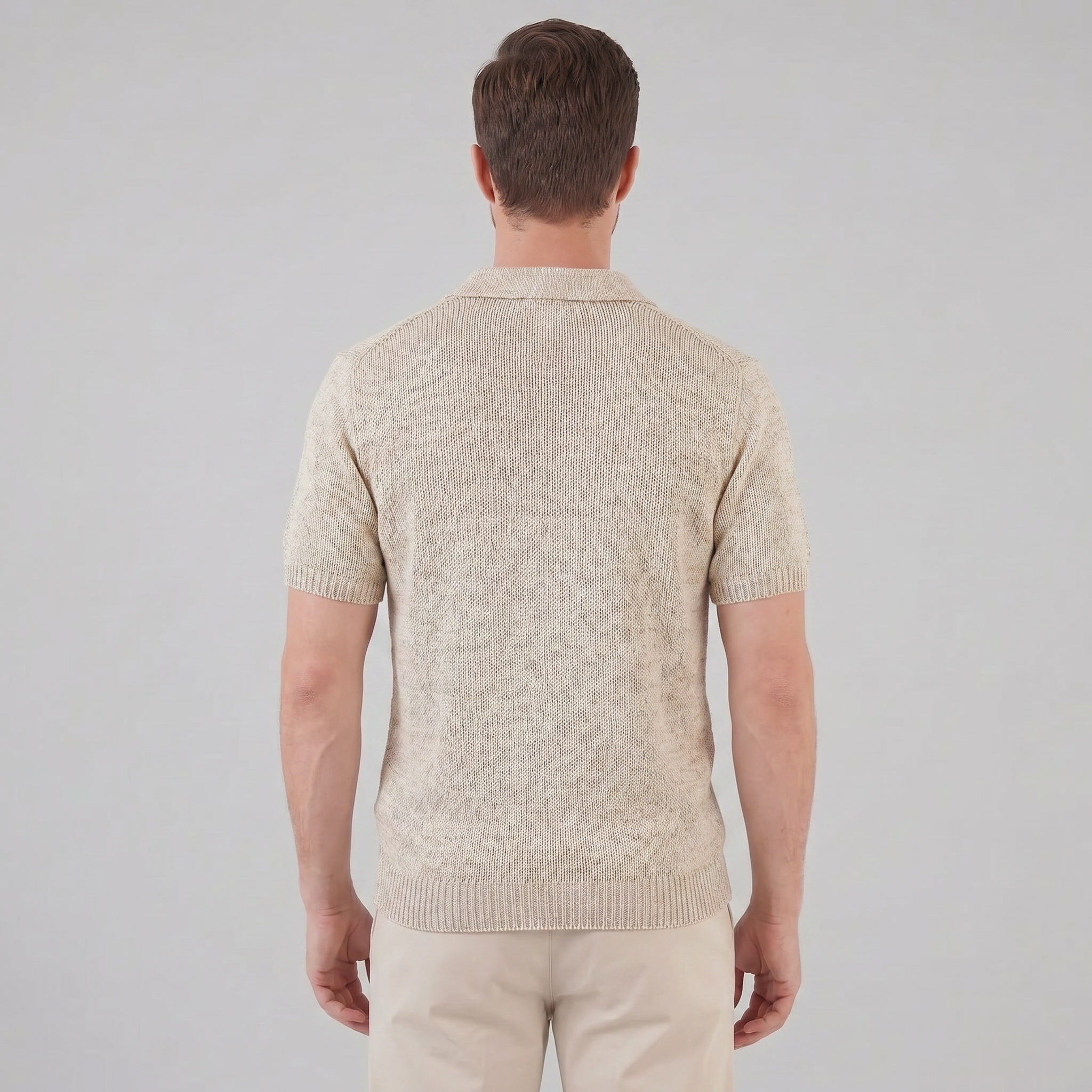 Pánské pletené polo s melírovaným efektem — letní ležérní styl