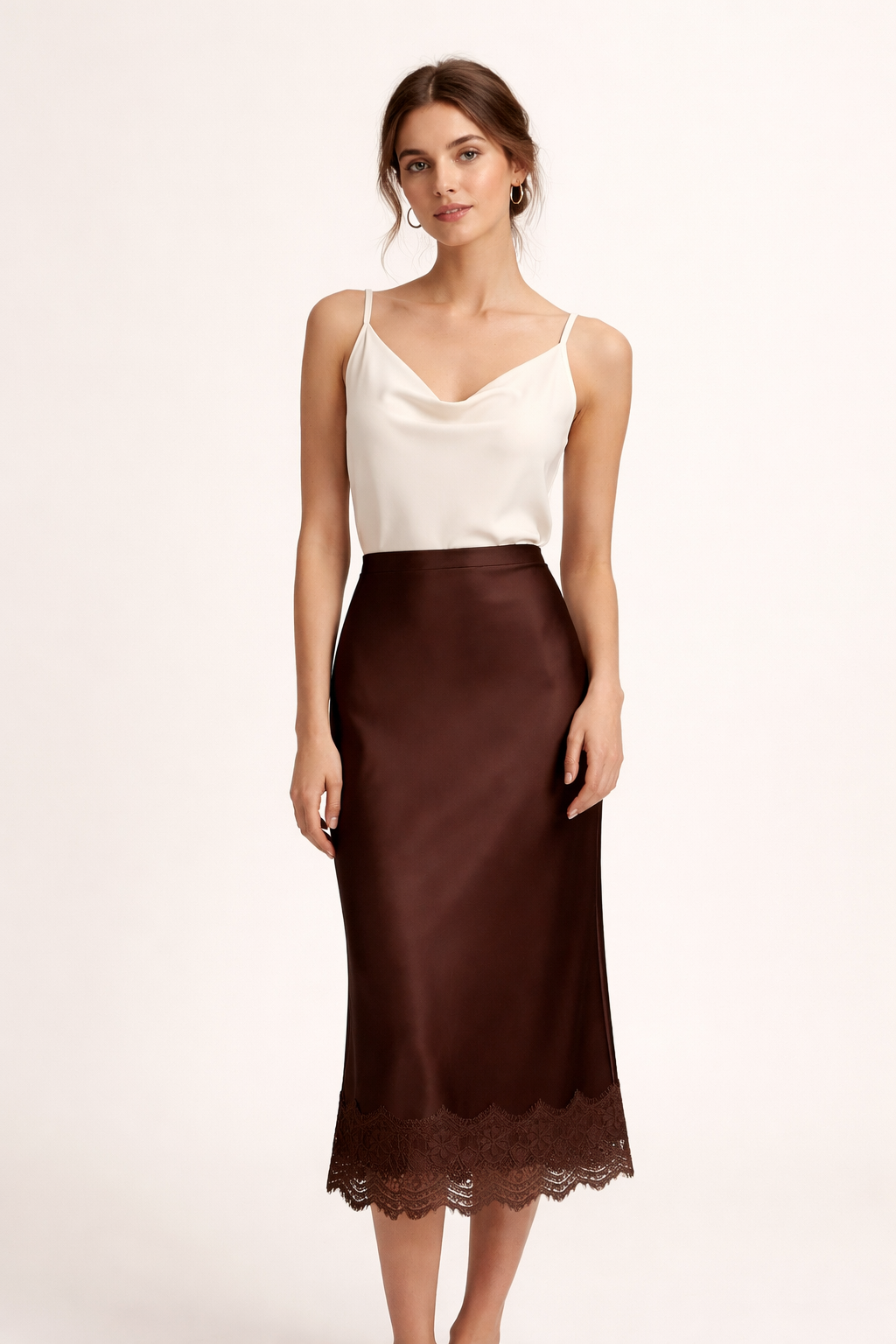 Falda maxi para mujer con detalle de encaje y corte recto — soiree
