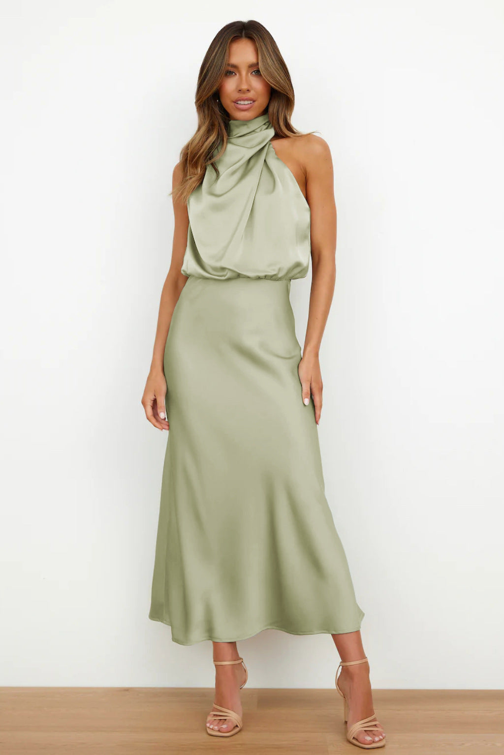 Vestido de Noche de Satén Largo sin Mangas con Cuello Alto para Mujer