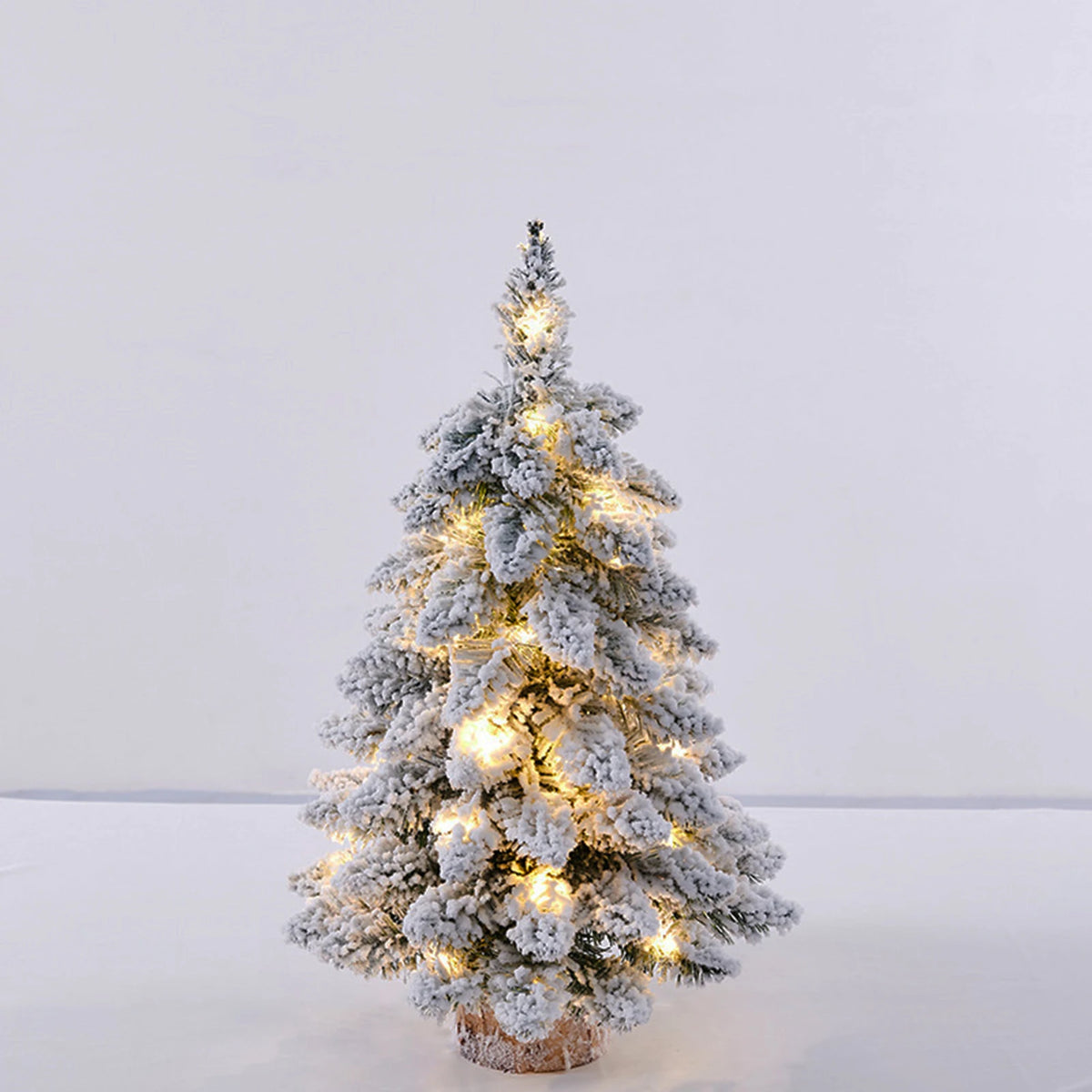 Árbol Decorativo de Mesa de 45 cm con Acabado Escarchado y Luces LED Opcionales