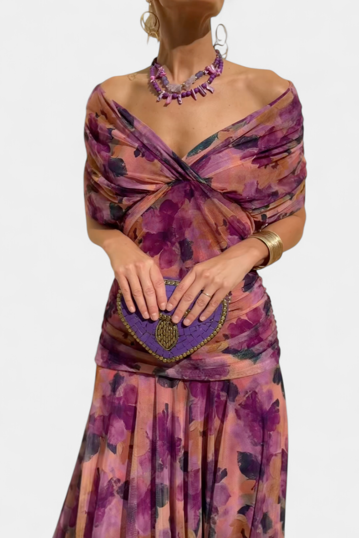 Vestido largo mujer — escote en V y cuerpo fruncido — boda