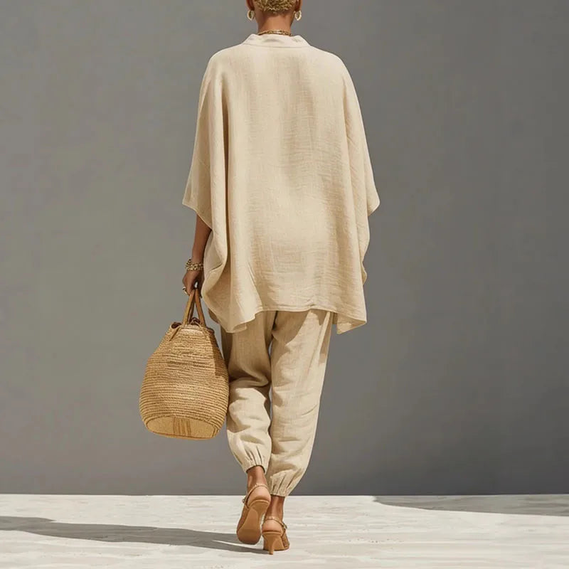 Conjunto de dos piezas para mujer - top con mangas murciélago — diseño casual